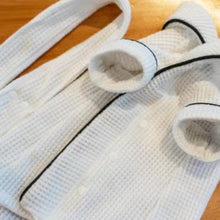 Load image into Gallery viewer, White Bathrobe for Cats | MissyMoMo