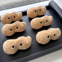 Load image into Gallery viewer, Peanut Sisal Scratching Balls Cat Toy | MissyMoMo