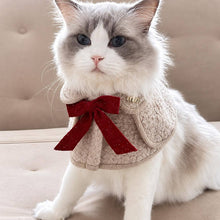 Load image into Gallery viewer, Colette Cat Bib in Vanilla on Ragdoll Cat | Bouclé Cape with Red Velvet Bow | MissyMoMo
